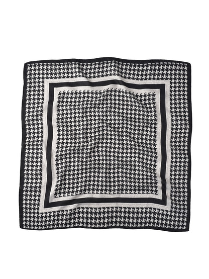 Scarvii - Classic Houndstooth Square Scarf