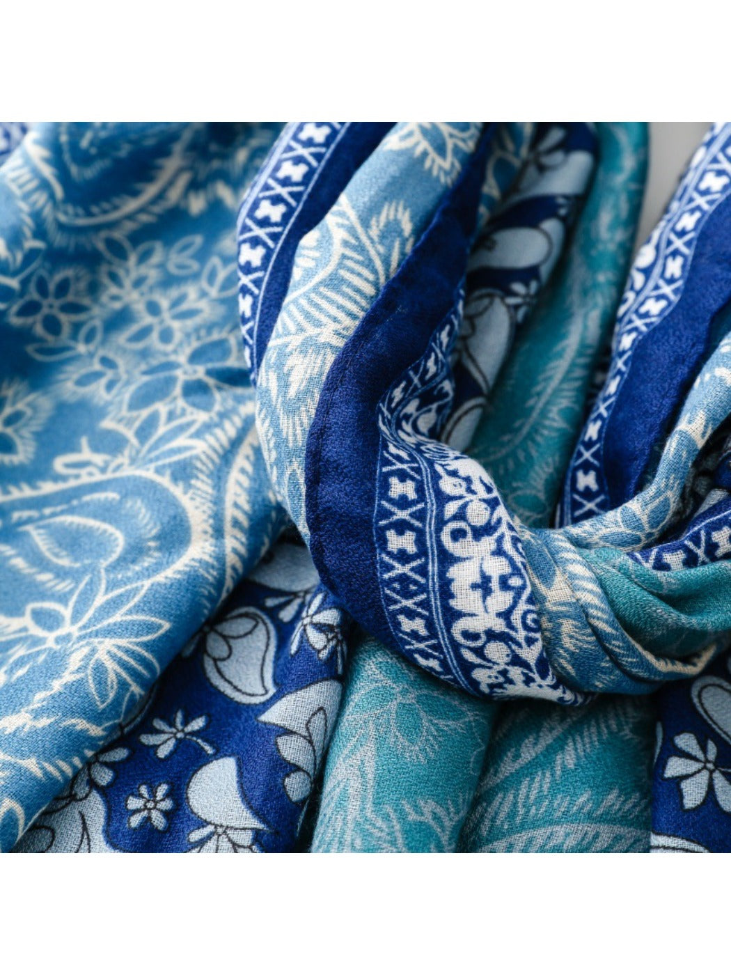 Scarvii - Paisley Print Long Scarf for Women