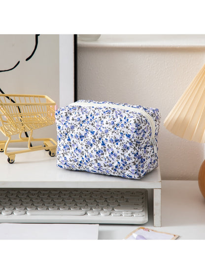 Cosbai - Fresh Floral Cosmetic Storage Zipper Bag
