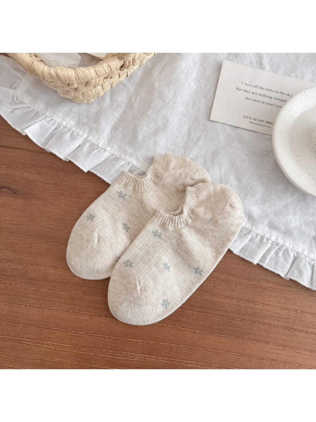 Rufia - Minimal Floral Pattern Women's Boat Socks