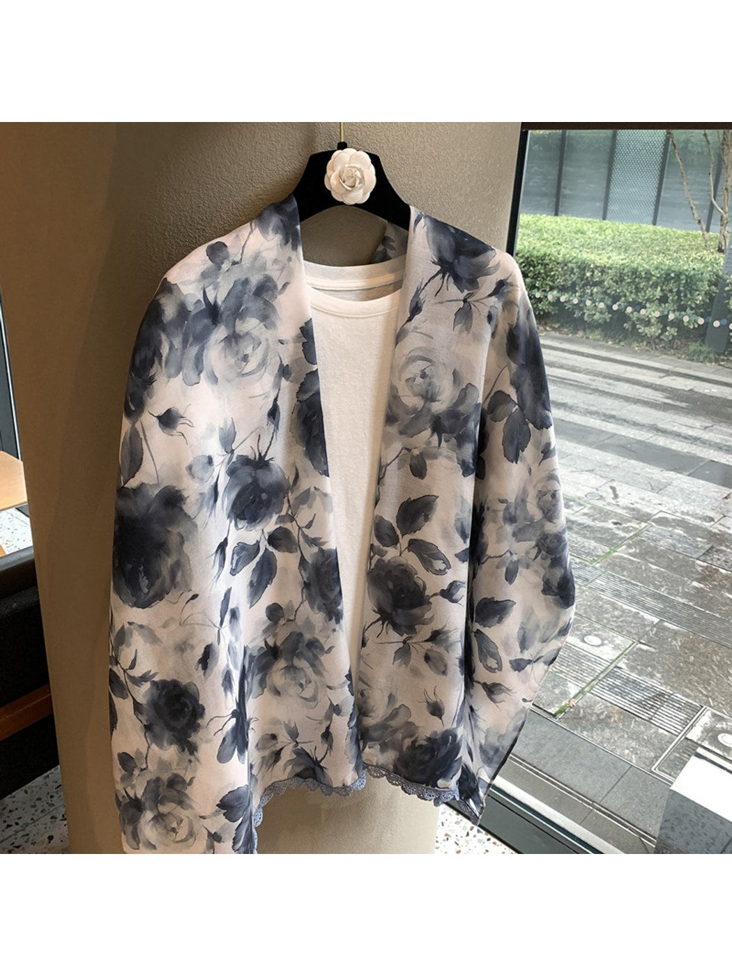 Scarvii - Ink Floral Rectangular Shawl Scarf
