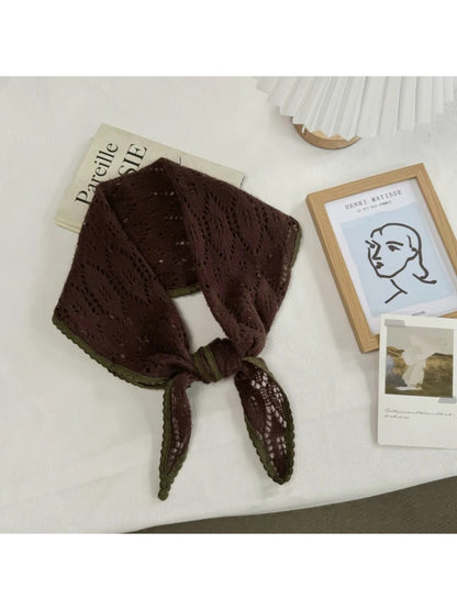 Scarvii - Leaf-Like Openwork Scallop Trim Scarf