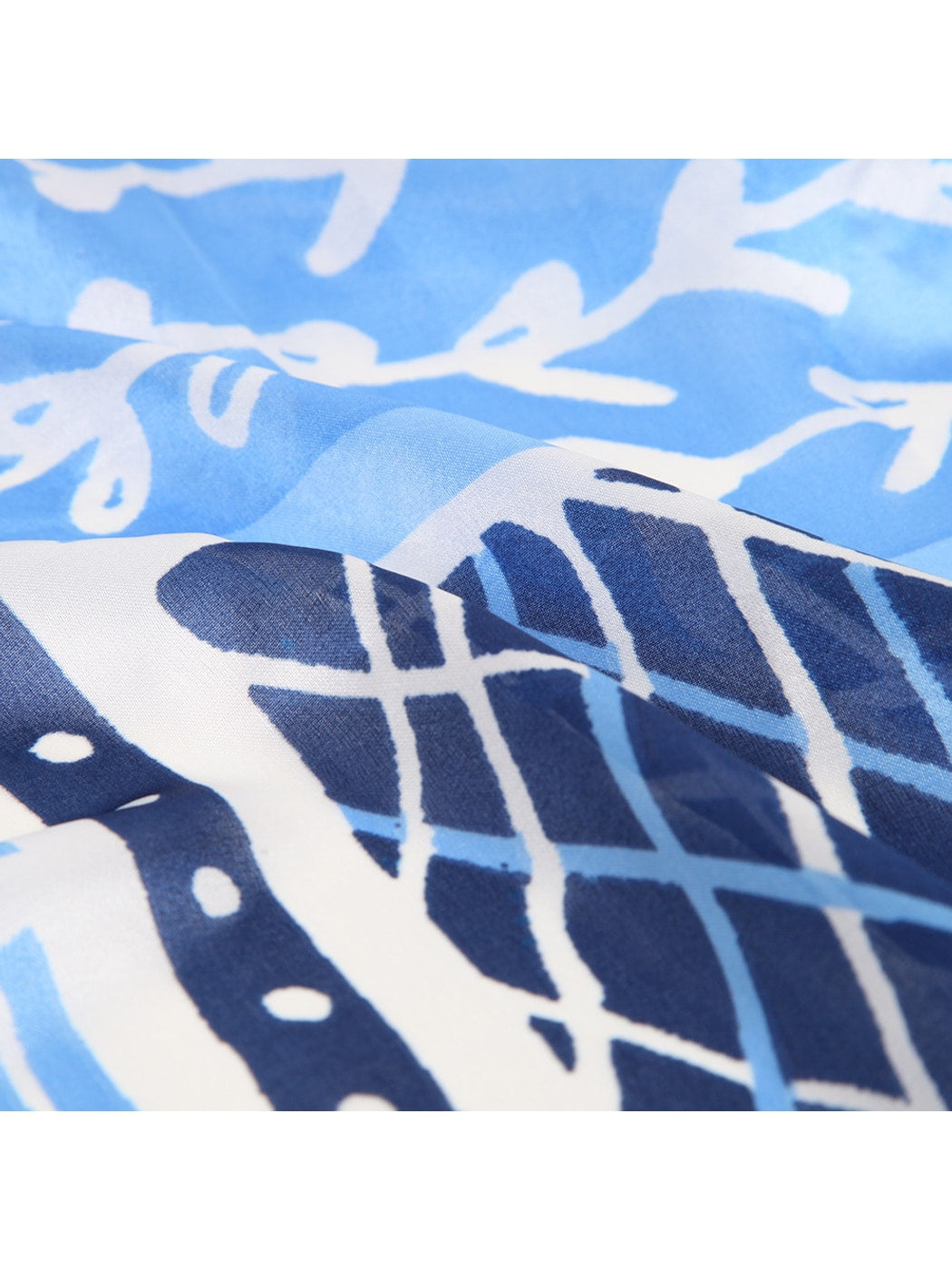 Scarvii - Vibrant Geometric Print Elegant Scarf