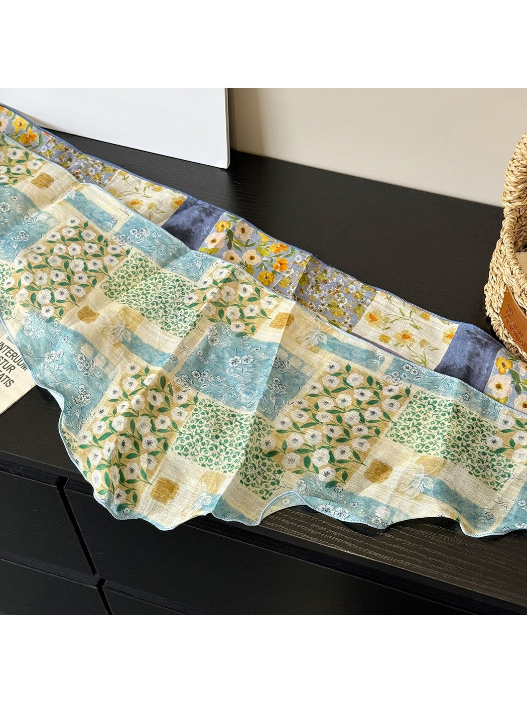 Scarvii - Retro Floral Patchwork Triangle Bandana