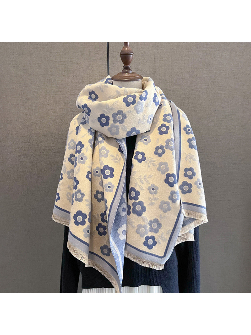 Scarvii - Retro Floral Contrast Border Fringe Scarf