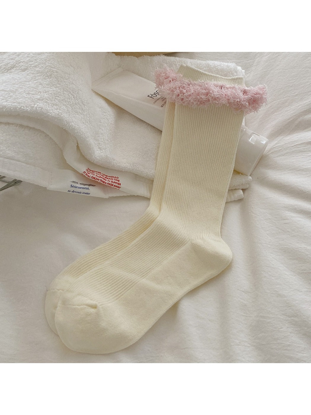 Rufia - Cute Plush Lace Trim Mid-Calf Socks