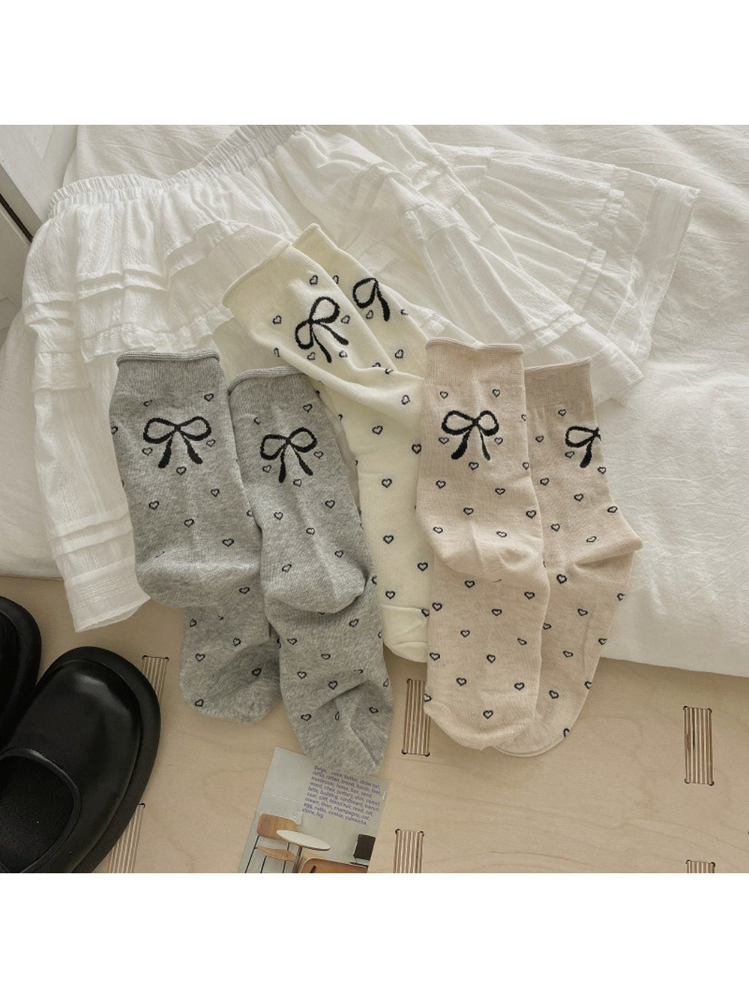 Rufia - Bow Dot Pattern Crew Socks