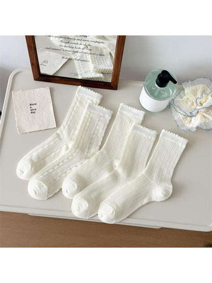 Rufia - White Embossing Scalloped Edge Crew Socks