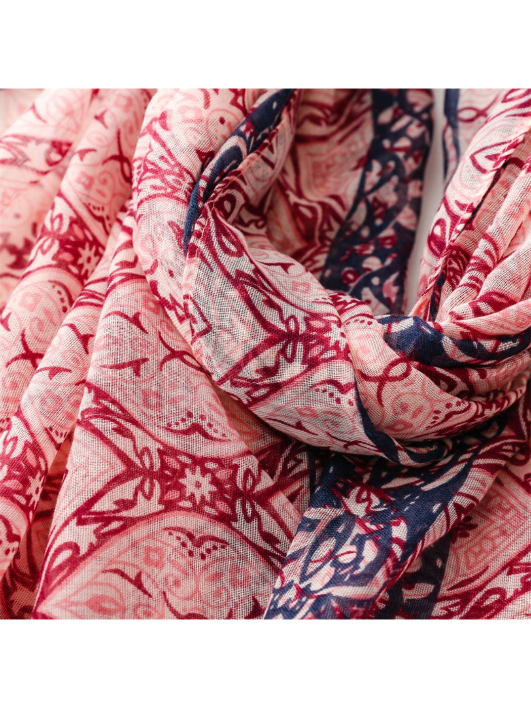 Scarvii - Vintage Inspired Pattern Print Scarf
