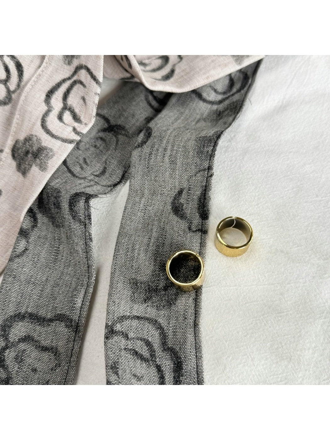 Scarvii - Printed Slim Tie Neck Fashion Necklace