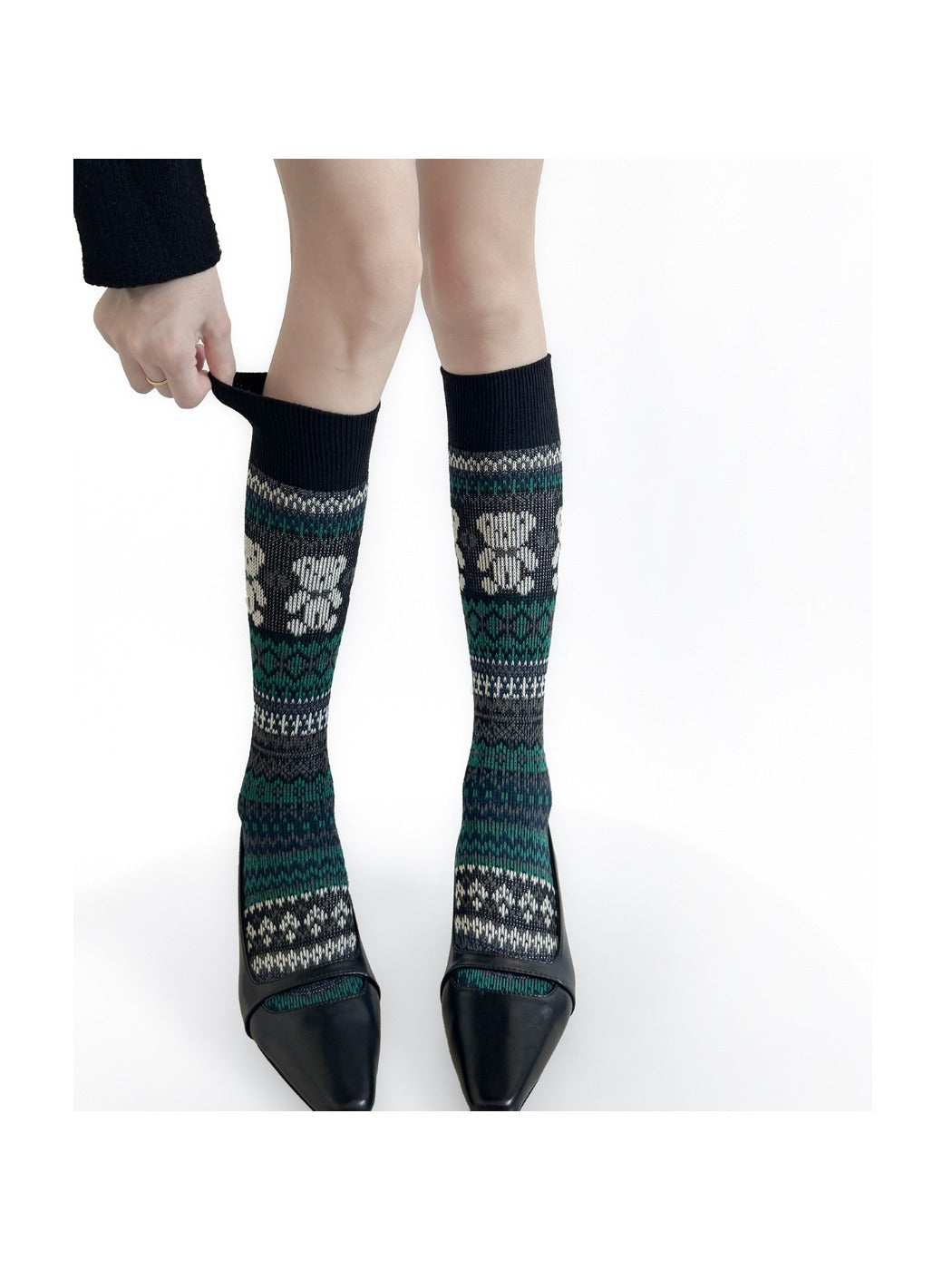 Rufia - Vintage Bear Pattern Mid-Calf Socks
