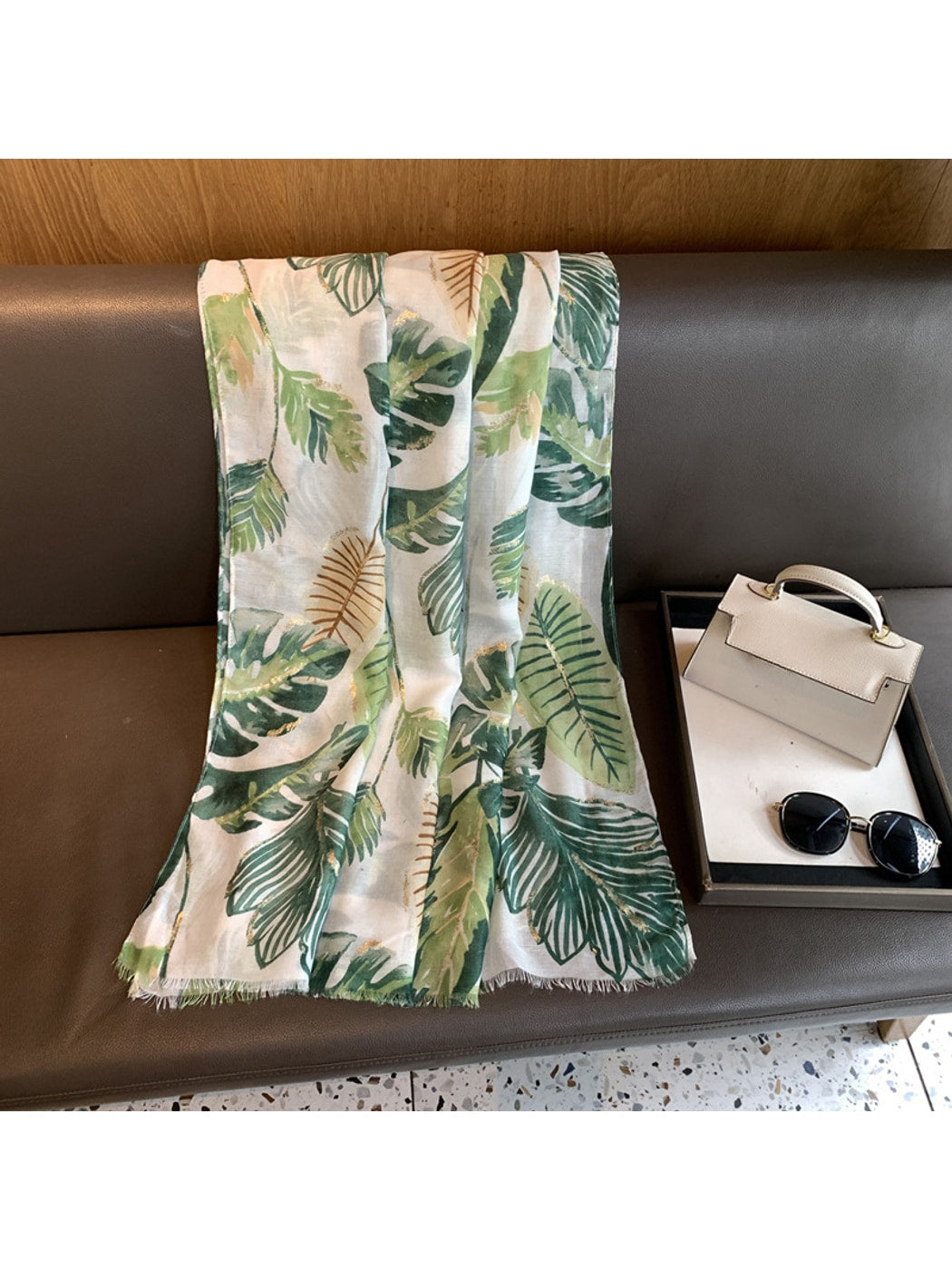Scarvii - Leaf Print Fashion Shawl Scarf