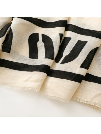 Scarvii - Graphic Stripe Pattern Everyday Scarf