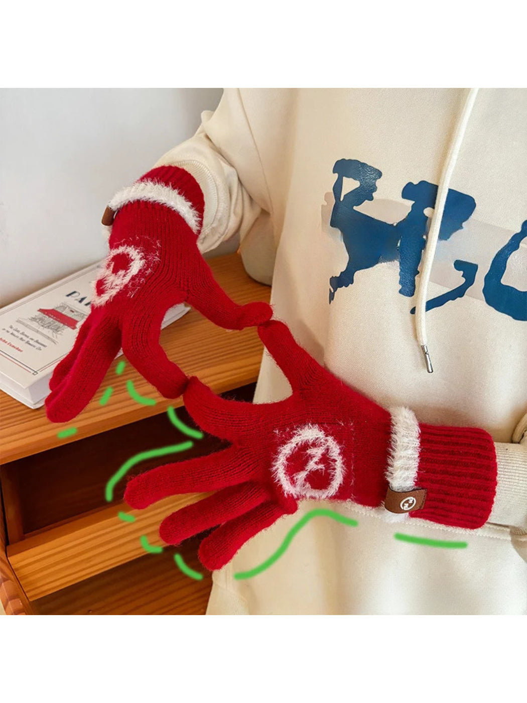 Gloving - Fuzzy Circle Knit Gloves