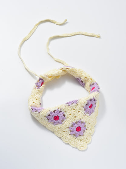 Scarvii crochet daisy smile hairband with yellow smiley face daisy design