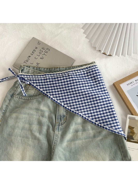 Scarvii - Gingham Lace Trim Triangle Bandana