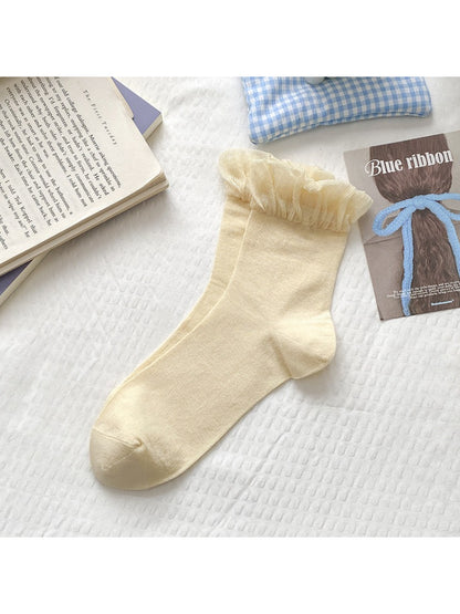 Rufia socks in pastel color with soft fabric and decorative frill trim