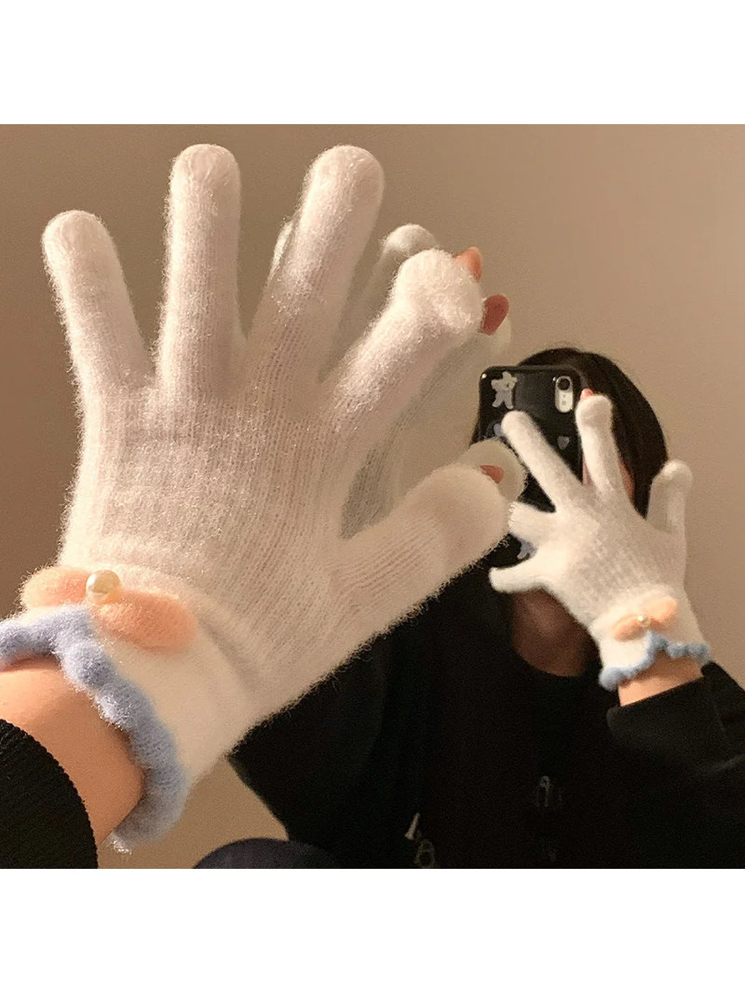 Gloving - Bow Detail Scalloped Cuff Gloves