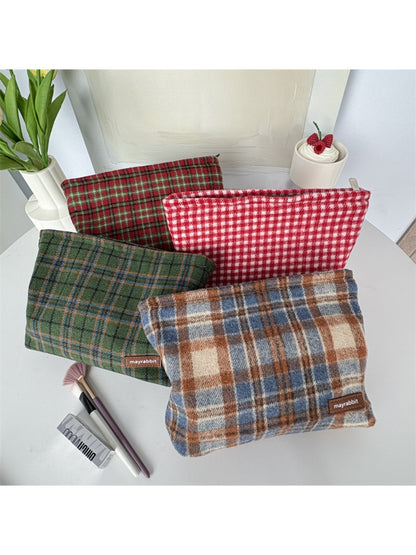 Cosbai - Classic Plaid Zip Pouch Bag