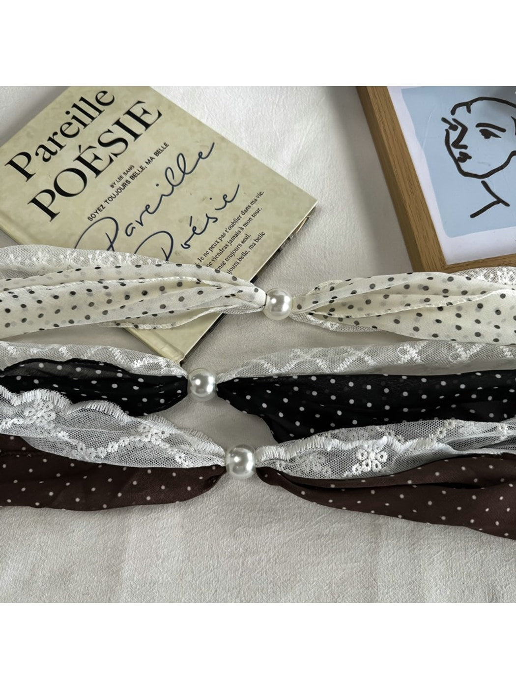 Scarvii - Muted Lace Polka Dots Pattern Scarf