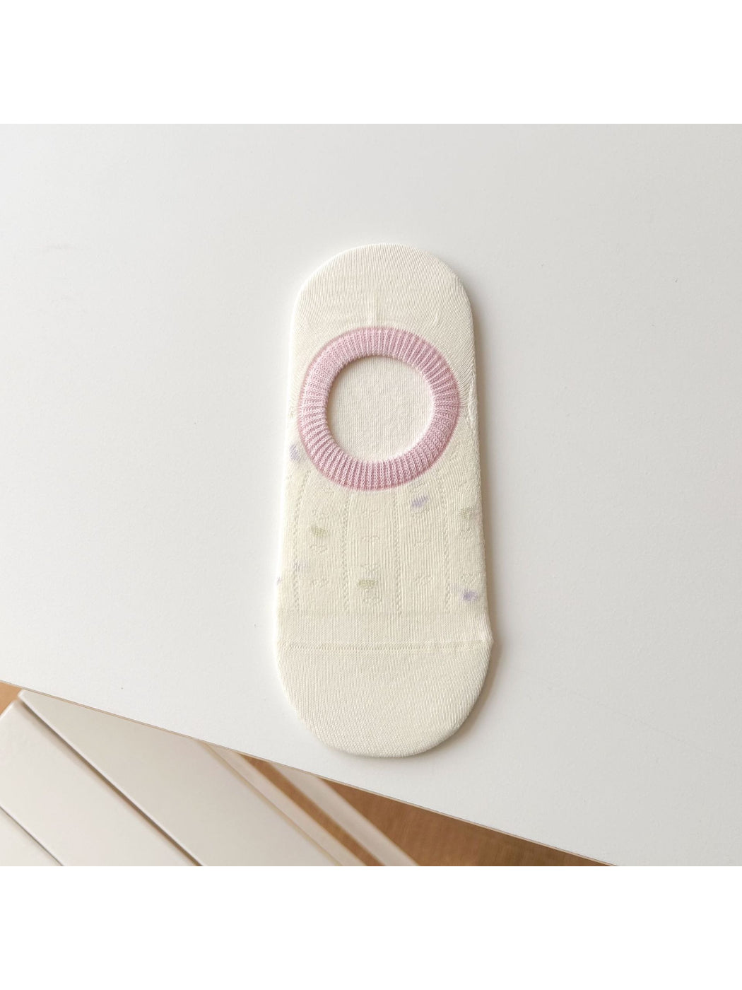 Rufia - Heart Pattern No Show Socks product image 4