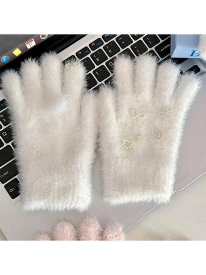 Gloving - Fuzzy Pom-Pom Touchscreen Gloves