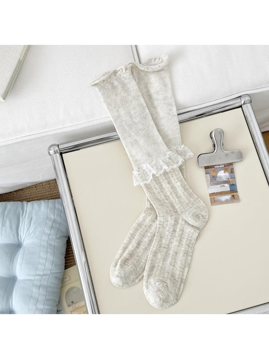 Rufia - Plain Lace Ruffle Trim Mid Calf Socks