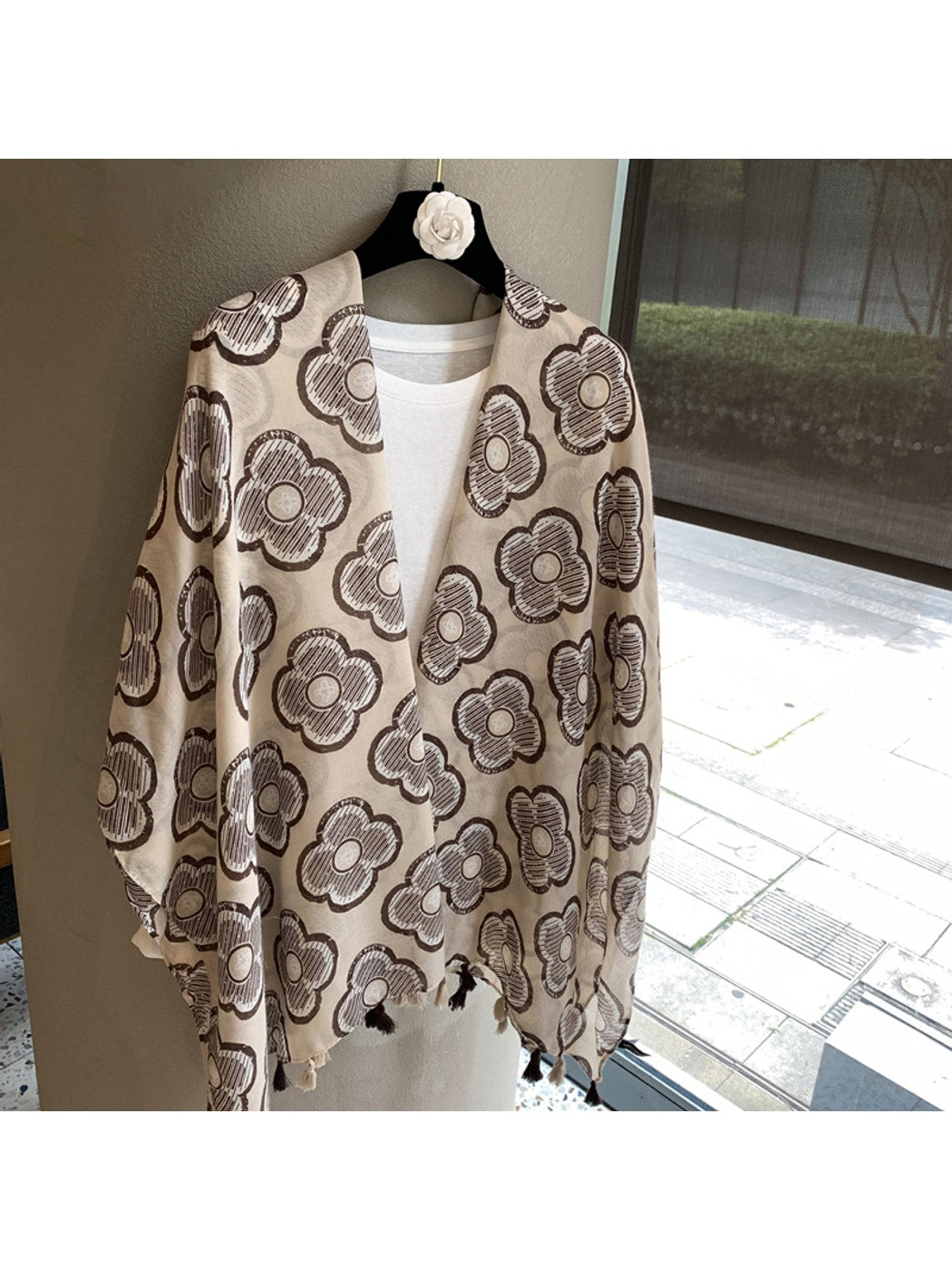 Scarvii - Clover Print Tassel Trim Rectangular Shawl