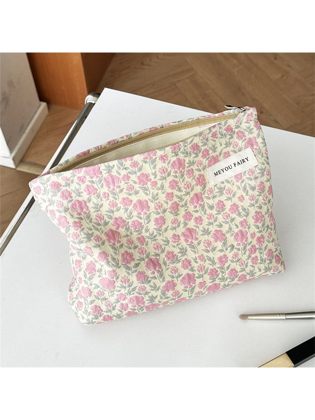 Cosbai - Floral Everyday Makeup Organizer Bag