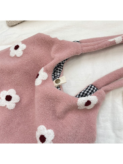 Cosbai - Plush Floral Pattern Shoulder Bag