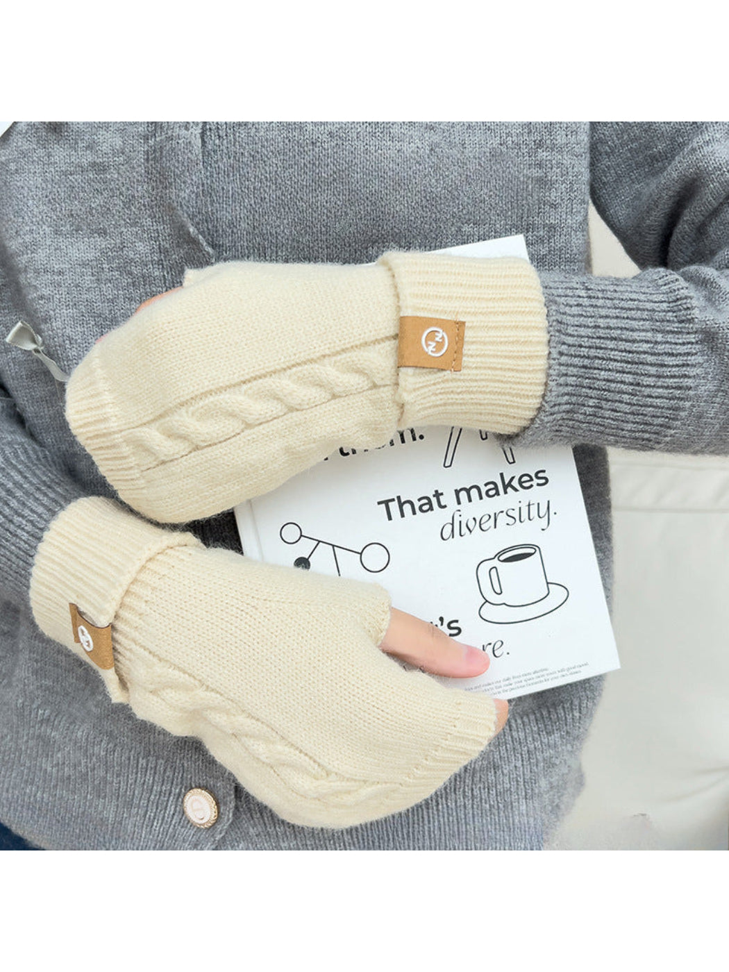 Gloving - Cable Knit Fingerless Gloves