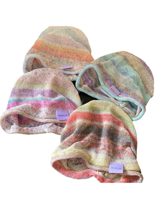 Haila - Foldable Relaxed Fit Brimless Knit Hat