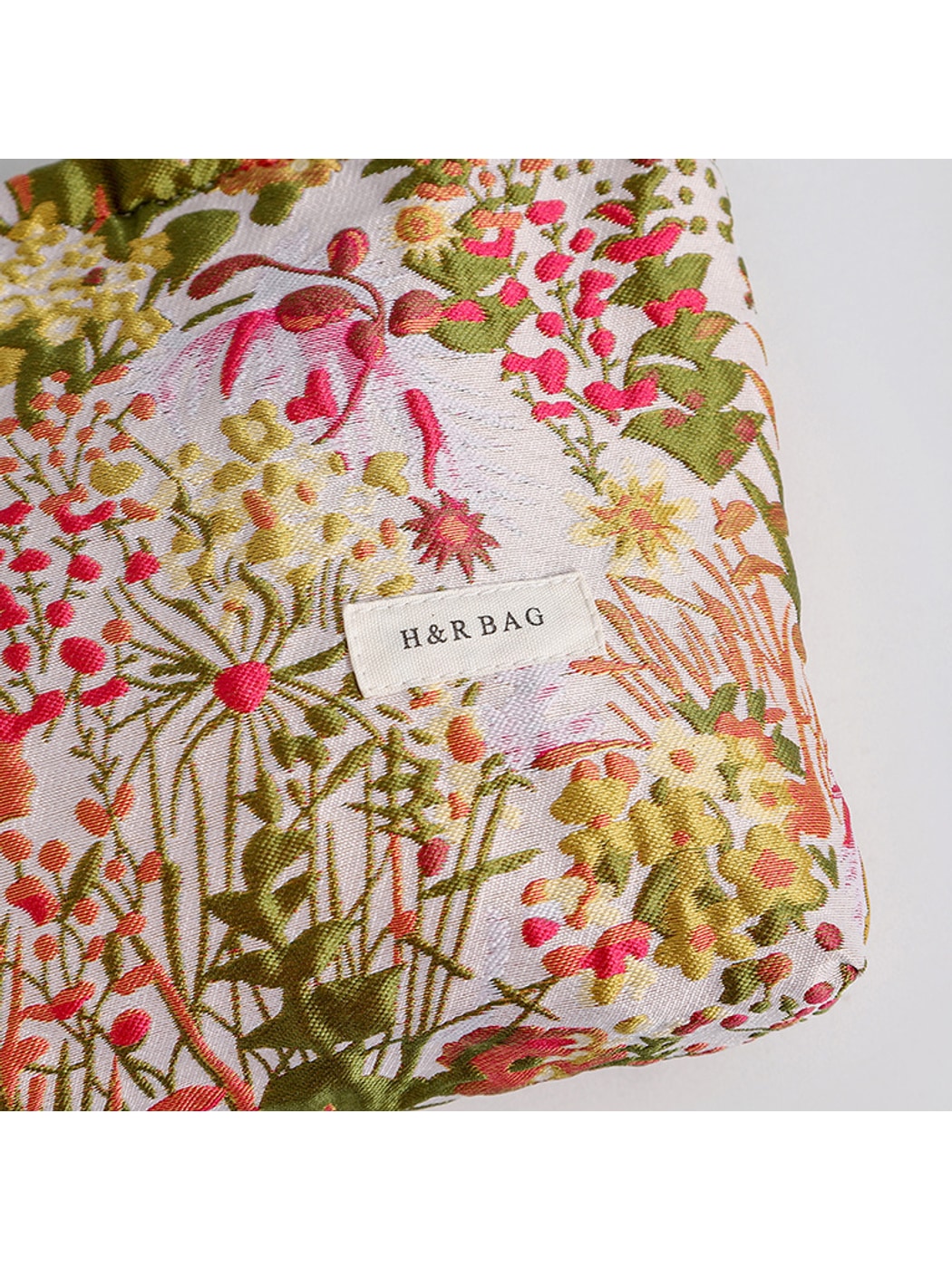Cosbai - Fresh Floral Makeup Storage Cosmetic Pouch