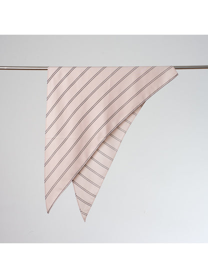 Scarvii - Minimalist Printed Linear Triangle Bandana