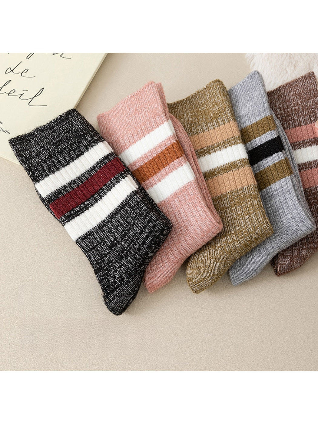 Rufia - Simple Triple Stripe Casual Crew Socks