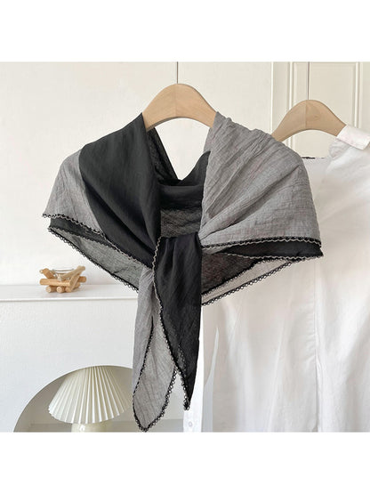 Scarvii - Contrast Trim Plain Weave Diamond-shaped Scarf