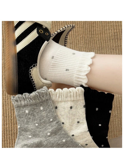 Rufia - Polka Dot Ruffle Edge Mid-Calf Capsule Socks