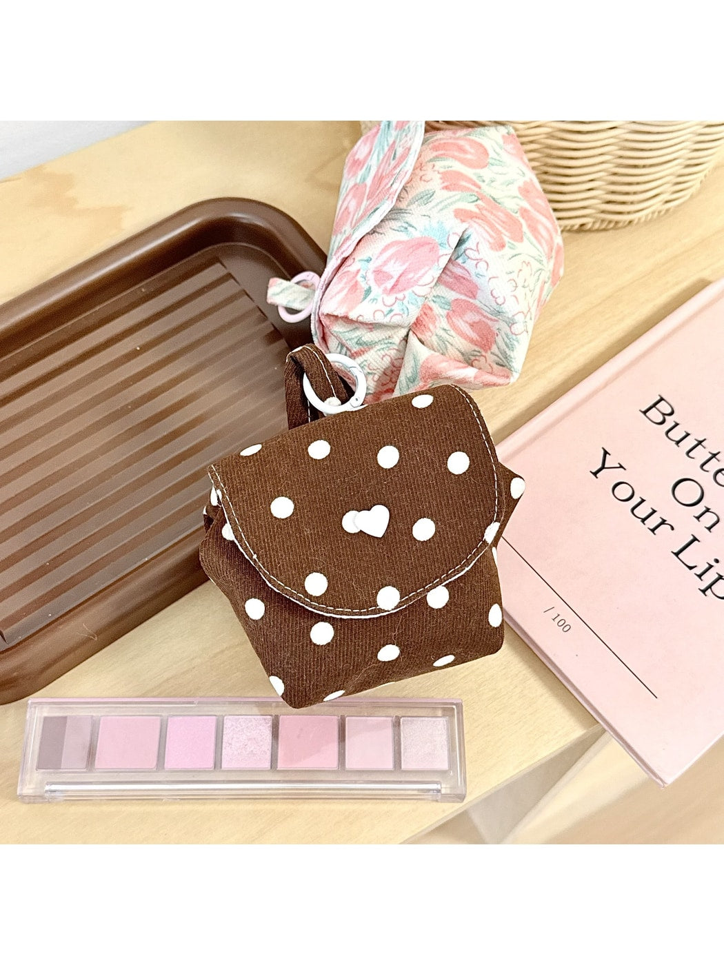 Cosbai - Cute Polka Dot Portable Pouch