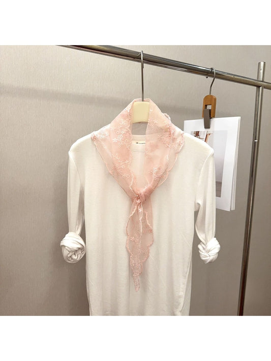 Scarvii - Floral Lace Decorative Diamond Shaped Scarf