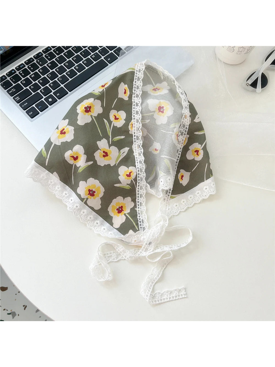 Scarvii - Lace-Trim Patchwork Triangle Scarf