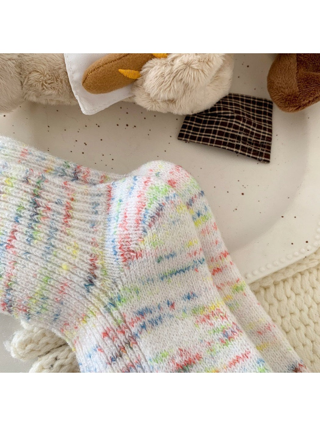 Rufia - Minimal Speckled Casual Crew Socks