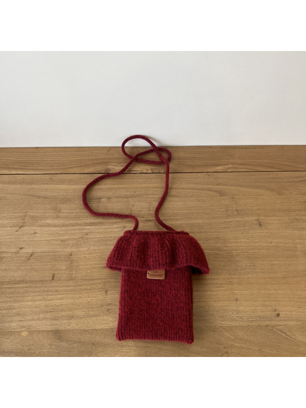 Cosbai - Ruffle Top Knit Crossbody Bag