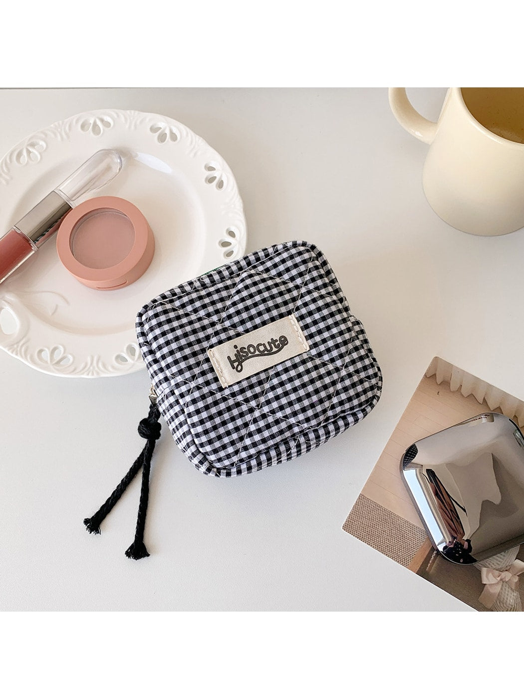 Cosbai - Checkered Zipper Makeup Organizer Bag