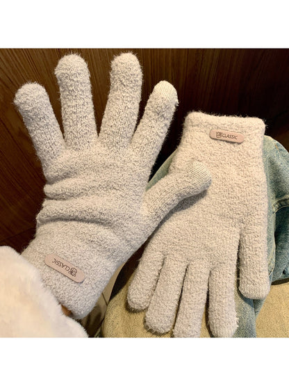 Gloving - Minimal Solid Color Winter Knit Gloves