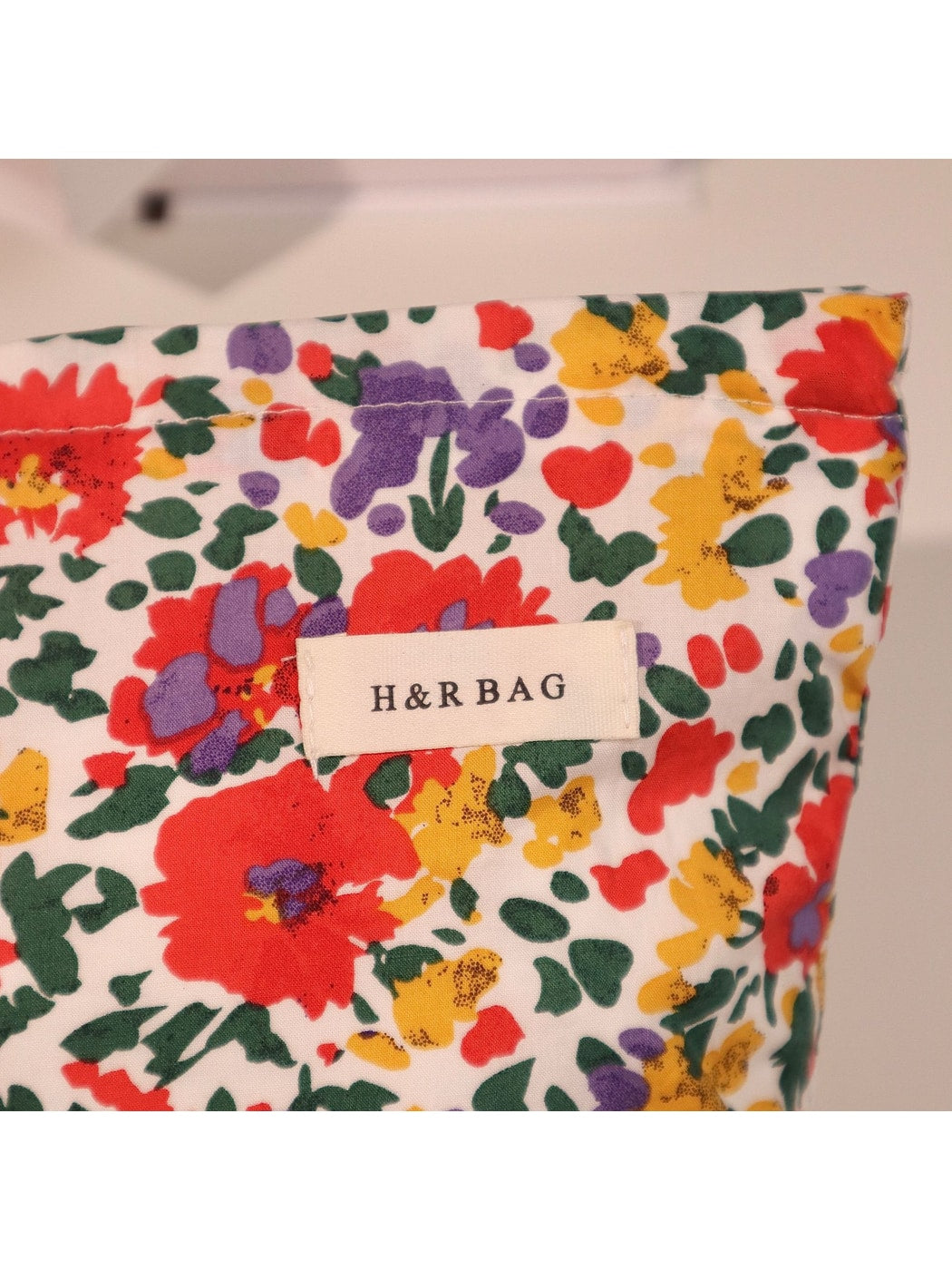 Cosbai - Flower Print Makeup Storage Pouch
