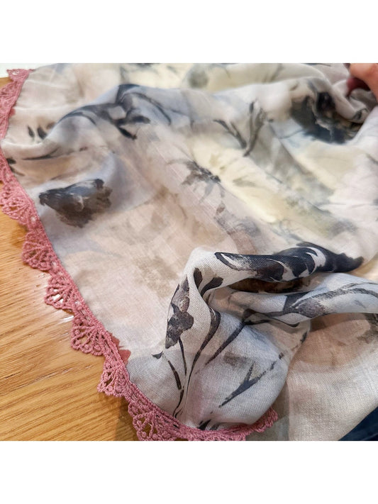 Scarvii - Vintage Floral Print Lace Trim Summer Wrap Scarf