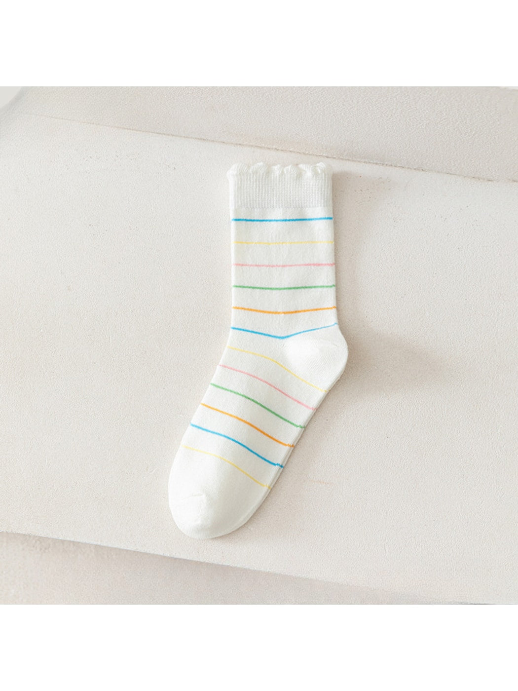 Rufia - Cute Pastel Print Scalloped Crew Socks