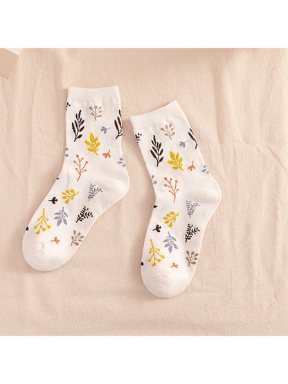 Rufia - Scattered Leaf Motif Knit Crew Socks
