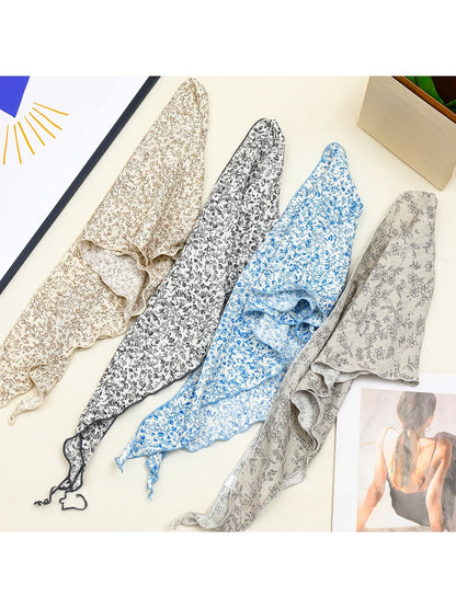 Scarvii - Chic Ditsy Floral Print Triangle Bandana