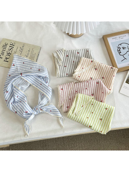 Scarvii - Striped Floral Lace Trim Triangle Bandana